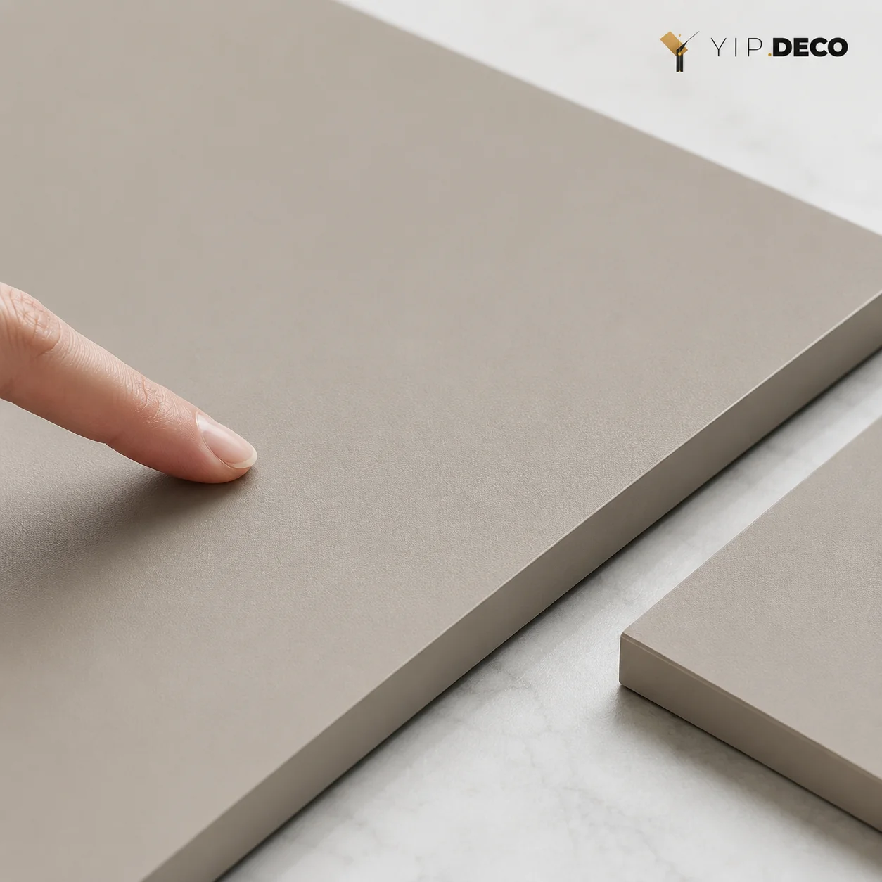 Anti-fingerprint matte decorative surface finish